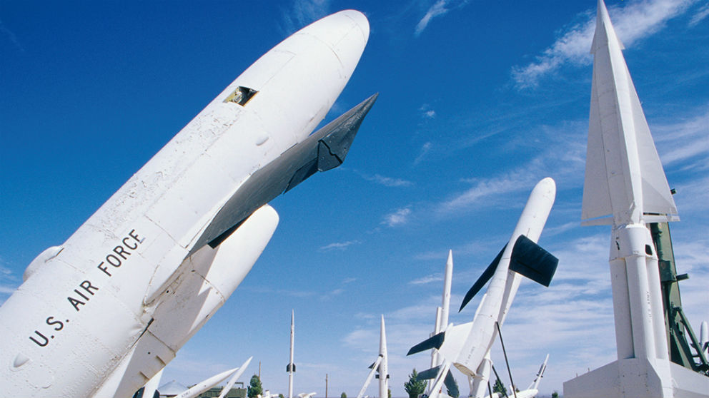Tecnologia militare e guerra